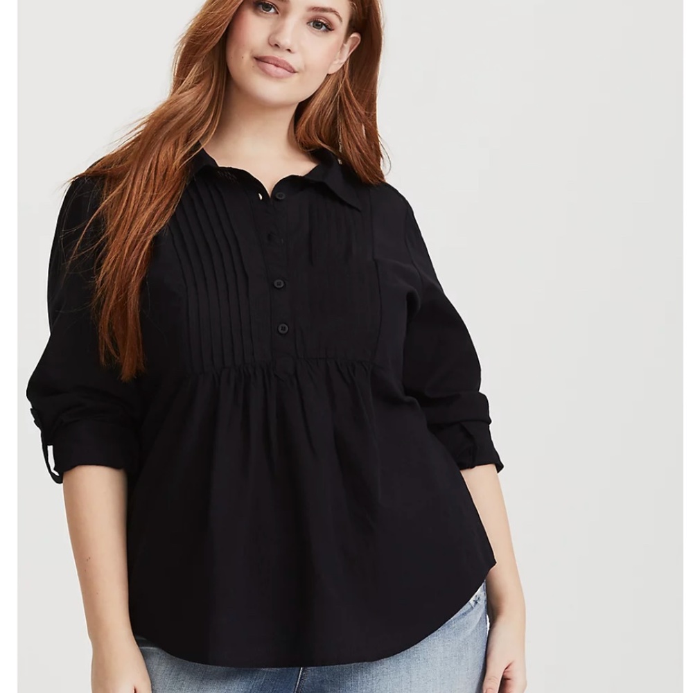 Torrid Black Pintuck Poplin Blouse Top Size 00 LARGE